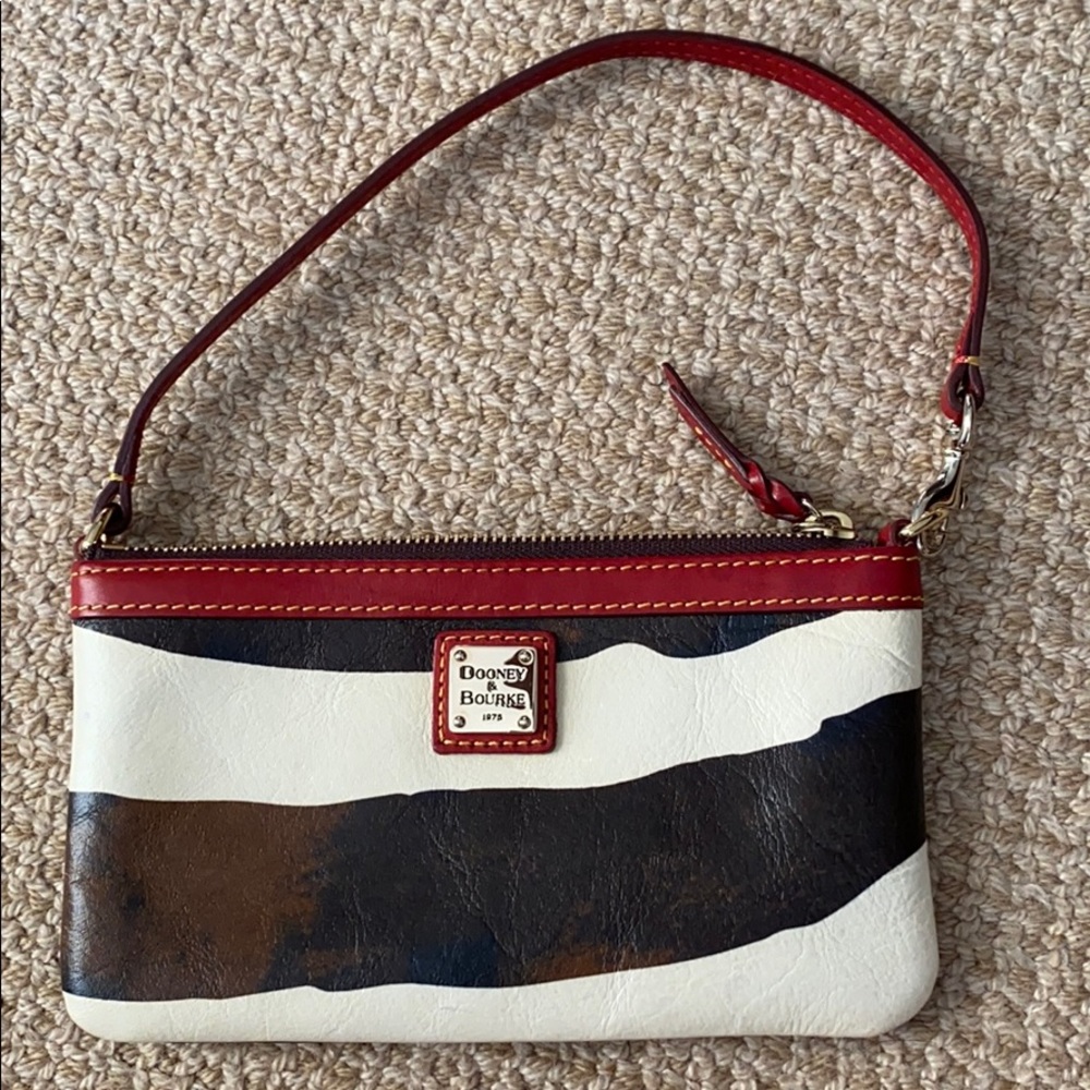 Dooney & Bourke large slim wristlet